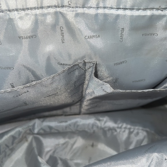 Carpisa Purse bag pocketbook handbag faux gray patent. Used once. Lots of space - Picture 4 of 7